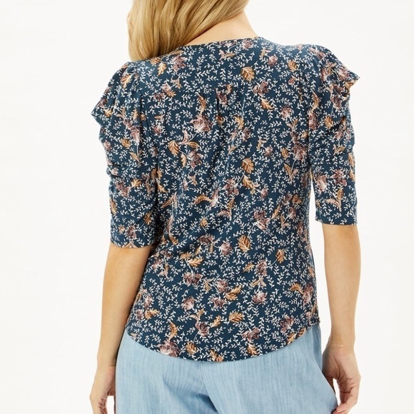 🆕 Matilda Jane Good Hart Surprise Flowers Puff-Sleeve V-Neck Top - Picture 3 of 11